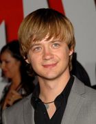 Jason Earles : jason_earles_1228319579.jpg