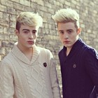 Jedward : jedward-1360001409.jpg