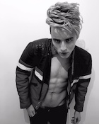 Jedward : jedward-1482710762.jpg