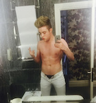 Jedward : jedward-1482710813.jpg