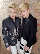 Jedward : jedward-1502494440.jpg