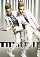 Jedward : jedward_1305733635.jpg