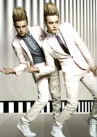 Jedward : jedward_1305733635.jpg