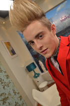 Jedward : jedward_1305744987.jpg