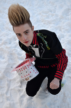 Jedward : jedward_1305745032.jpg