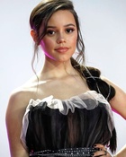 Jenna Ortega : jenna-ortega-1589230047.jpg