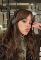 Jenna Ortega : jenna-ortega-1675375000.jpg