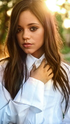 Jenna Ortega : jenna-ortega-1684604092.jpg