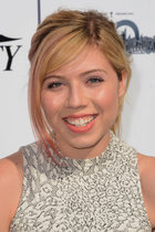 Jennette McCurdy : jennette-mccurdy-1386337254.jpg