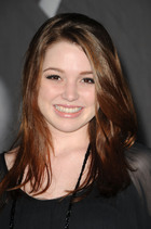 Jennifer Stone : jennifer-stone-1320080639.jpg