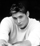 Jensen Ackles : TI4U_u1139962039.jpg