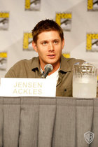 Jensen Ackles : jensen_ackles_1308677525.jpg