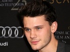 Jeremy Irvine : jeremy-irvine-1423763795.jpg