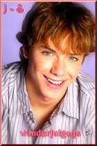 Jeremy Sumpter : TI4U_u1157554408.jpg