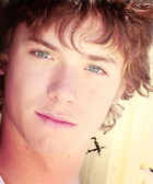 Jeremy Sumpter : jeremy-sumpter-1318270228.jpg