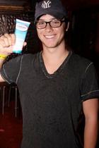 Jeremy Sumpter : jeremy_sumpter_1302655205.jpg