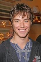 Jeremy Sumpter : jeremy_sumpter_1302655231.jpg