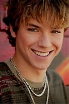 Jeremy Sumpter : jeremy_sumpter_1304275880.jpg