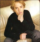 Jeremy Sumpter : vp18.jpg