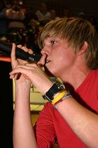 Jesse McCartney : 041128kansascity012.jpg