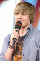 Jesse McCartney : TI4U_u1135706403.jpg