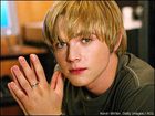 Jesse McCartney : TI4U_u1144528728.jpg