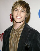 Jesse McCartney : TI4U_u1144949713.jpg