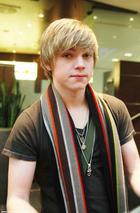 Jesse McCartney : TI4U_u1150080914.jpg