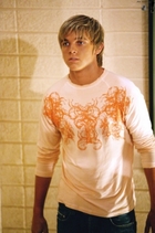 Jesse McCartney : TI4U_u1153412510.jpg