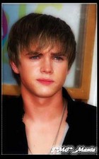 Jesse McCartney : TI4U_u1155058249.jpg