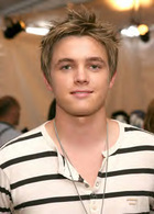 Jesse McCartney : TI4U_u1158614504.jpg