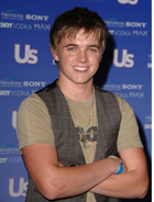 Jesse McCartney : TI4U_u1159055950.jpg