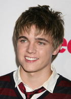 Jesse McCartney : TI4U_u1159458391.jpg