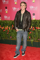 Jesse McCartney : jesse-mccartney-1330801831.jpg