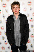 Jesse McCartney : jesse_mccartney_1196035463.jpg