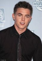 Jesse McCartney : jesse_mccartney_1214339796.jpg