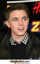 Jesse McCartney : jesse_mccartney_1257359379.jpg