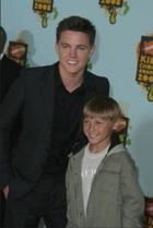 Jesse McCartney : jesse_mccartney_1260636765.jpg