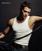 Jesse Metcalfe : TI4U_u1143591214.jpg