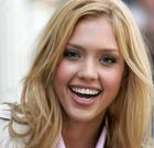 Jessica Alba : TI4U_u1146670006.jpg