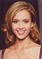 Jessica Alba : TI4U_u1159736660.jpg