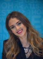 Jessica Alba : jessica-alba-1406486326.jpg