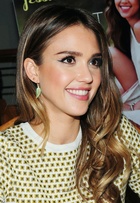 Jessica Alba : jessica-alba-1406486333.jpg