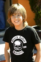 Jimmy Bennett : jimmy-bennett-1321038518.jpg