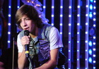 Jimmy Bennett : jimmy-bennett-1322720474.jpg