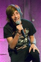 Jimmy Bennett : jimmy-bennett-1325043001.jpg