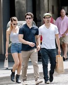 Joe Jonas : TI4U1373095311.jpg