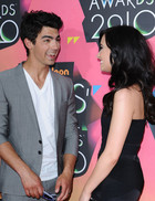 Joe Jonas : TI4U_u1269813680.jpg