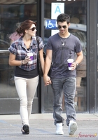 Joe Jonas : TI4U_u1290180005.jpg