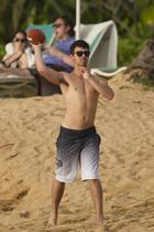 Joe Jonas : joe-jonas-1326395024.jpg